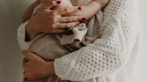Conseils de maman : comment gérer les caprices et les pleurs en pouceur